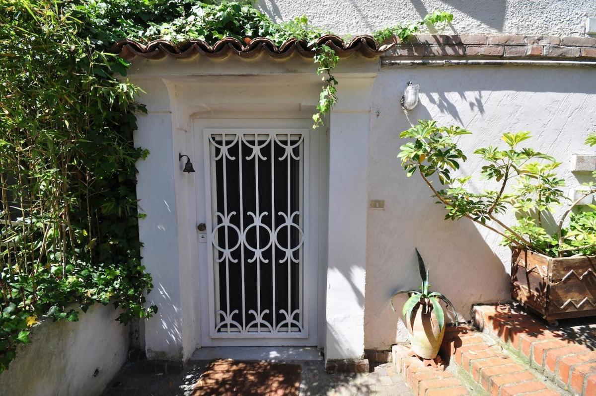 Residenza Le Rose * Naples